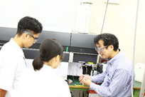 ミネラル分の分析の様子